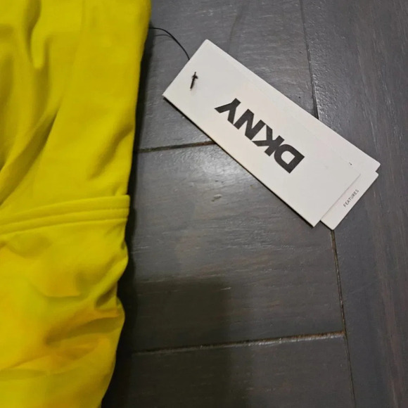 DKNY Women Bright Yellow Ruffle Detail underwire One Piece Swimsuit Size Medium - Picture 6 of 12